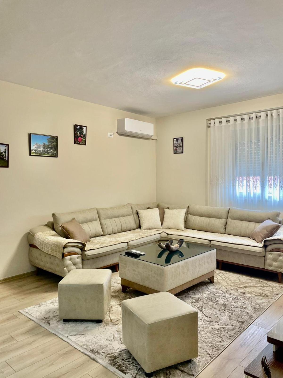 Adra'S Apartment Shkodër 외부 사진
